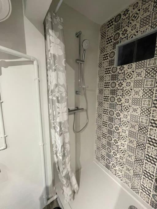 Cosy T3 Proche Gare Et Polygone Apartment Beziers Exterior photo
