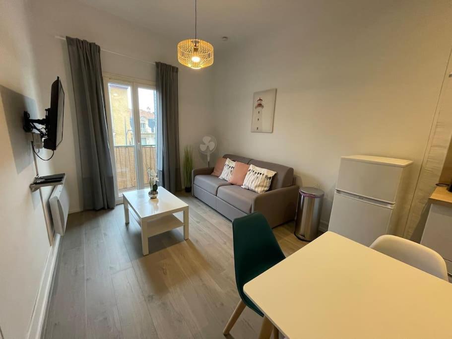 Cosy T3 Proche Gare Et Polygone Apartment Beziers Exterior photo